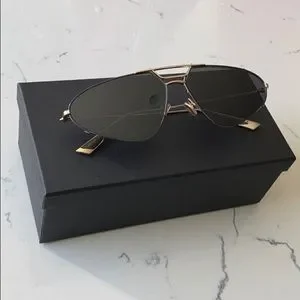 Dior | Accessories | New Christian Dior Paris Chic  display picture 3